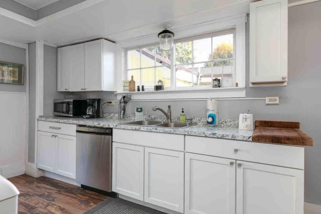 Walk To Parks, Dining & Lake! Game Room! Hot Tub! Watkins Glen Exterior foto
