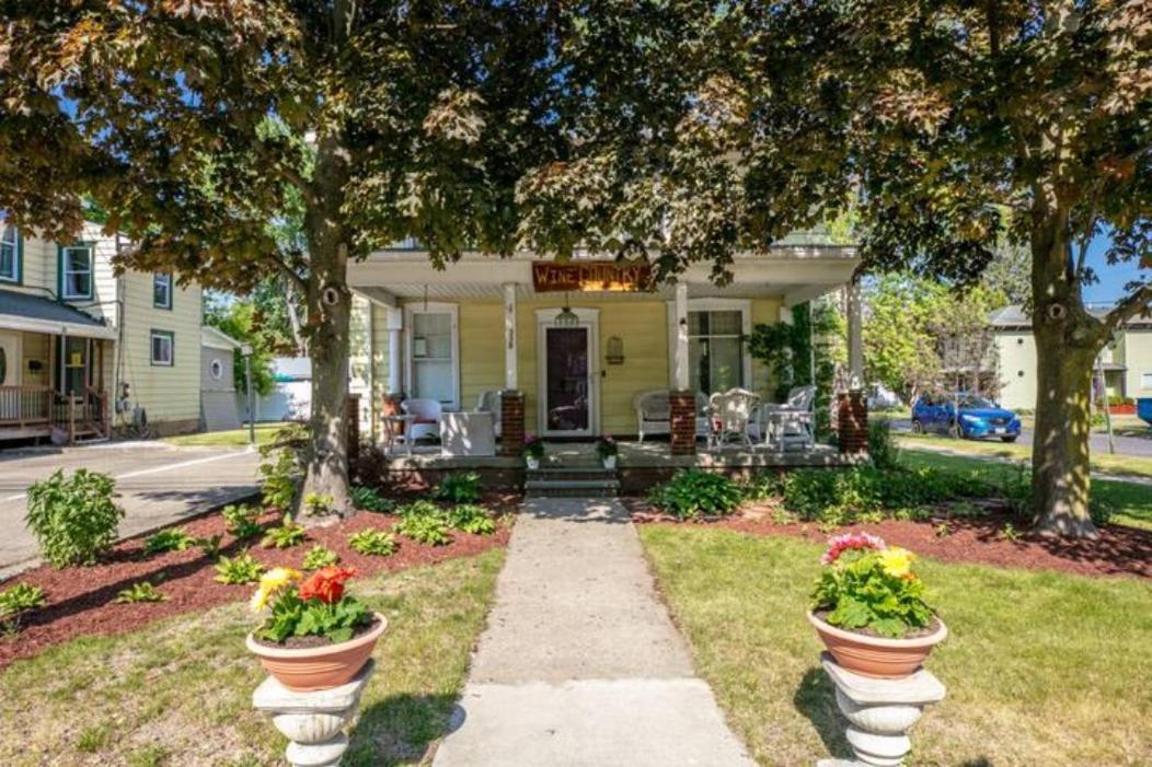 Walk To Parks, Dining & Lake! Game Room! Hot Tub! Watkins Glen Exterior foto