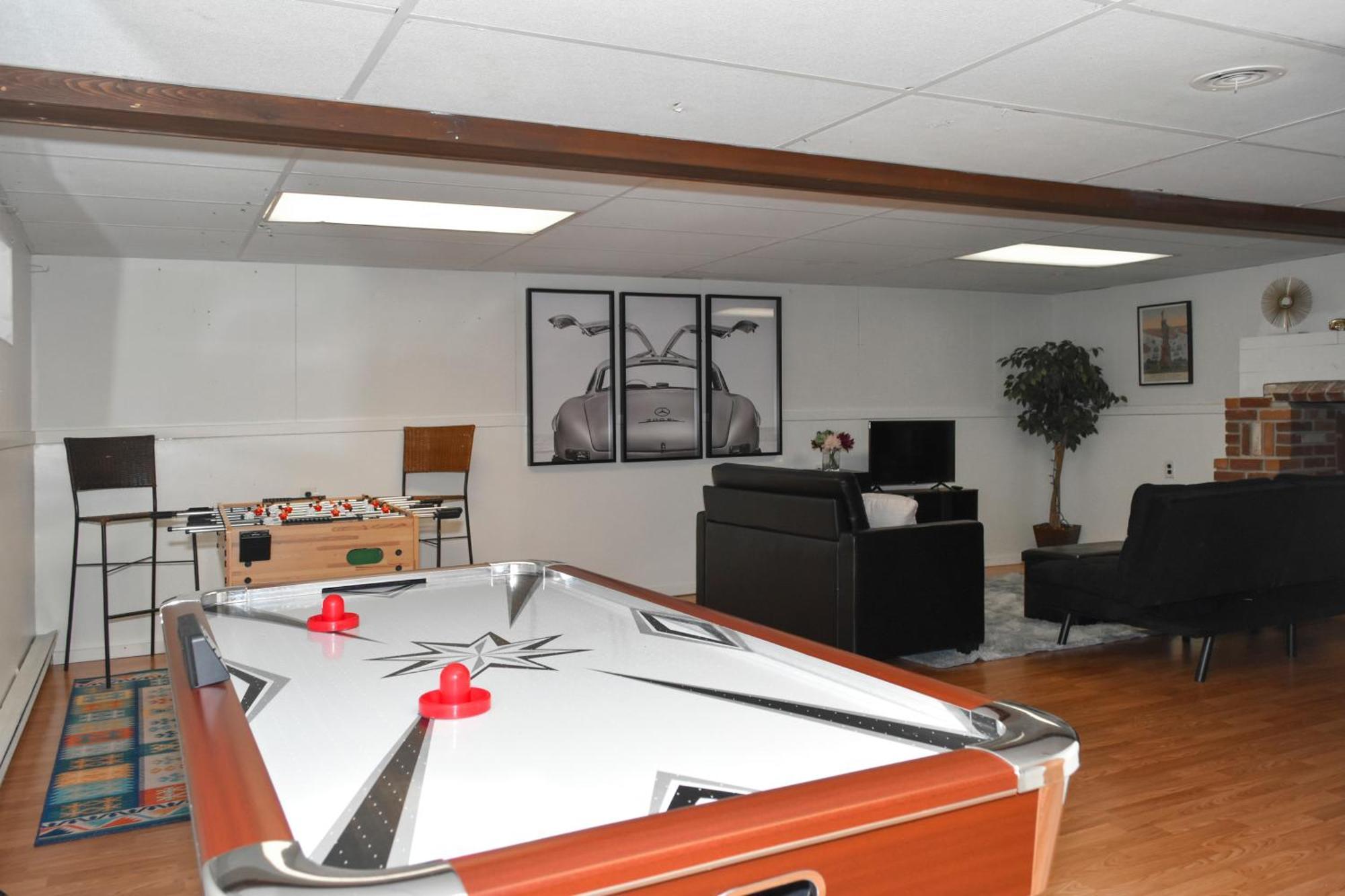 Walk To Parks, Dining & Lake! Game Room! Hot Tub! Watkins Glen Exterior foto
