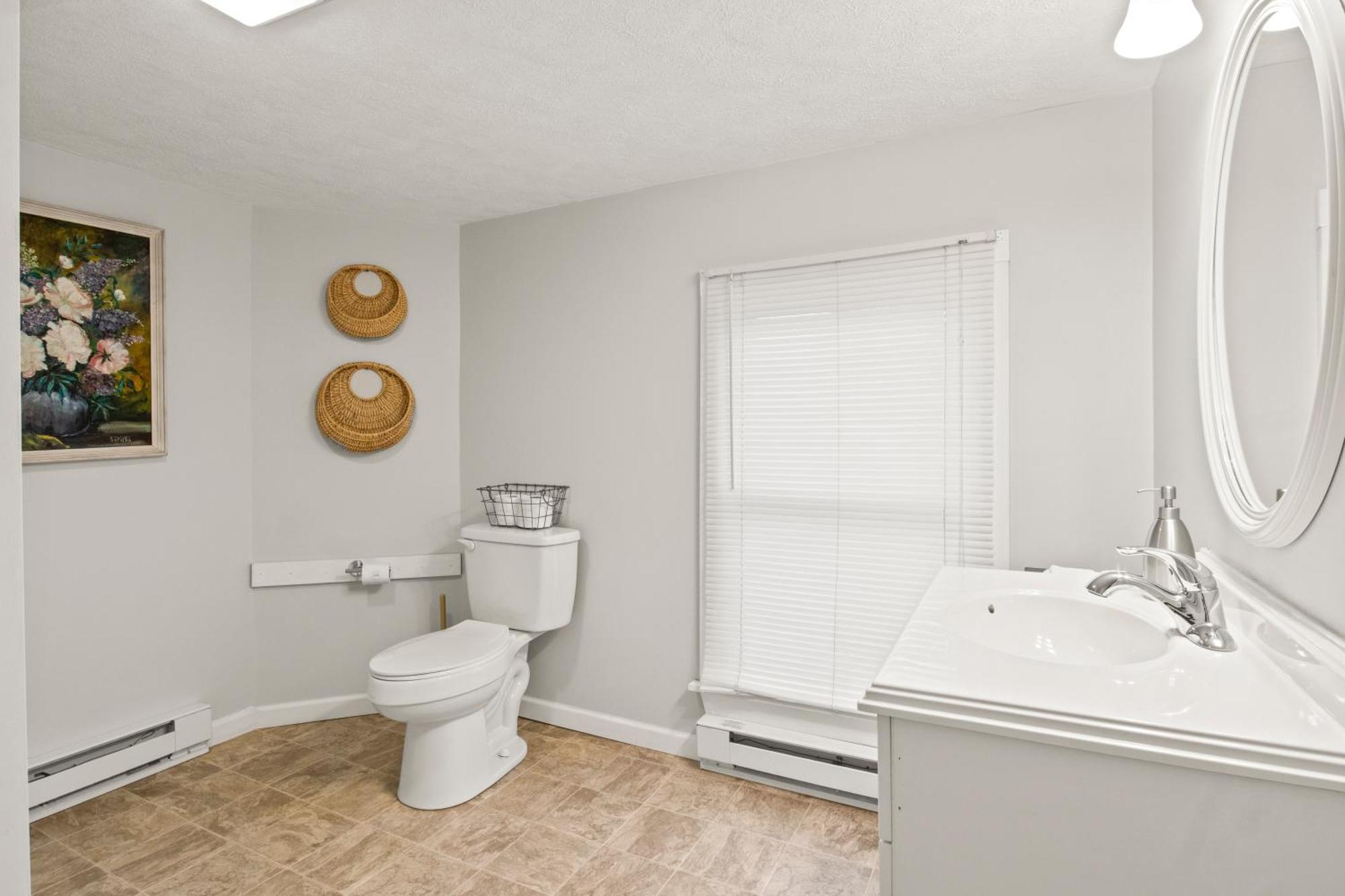 Walk To Parks, Dining & Lake! Game Room! Hot Tub! Watkins Glen Exterior foto